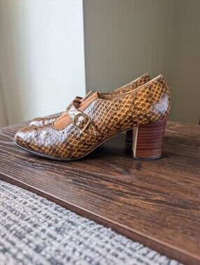 Vtg Amano California Brown Leather Reptile Print Block Heel Dress Shoes